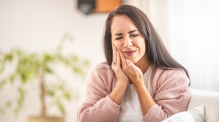 Allergies and sinus pressure can lead to a toothache if left untreated. Learn how to keep seasonal allergies at bay.