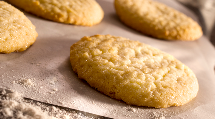 Craving a sweet treat without the guilt this holiday season? Look no further than sugar-free sugar cookies!